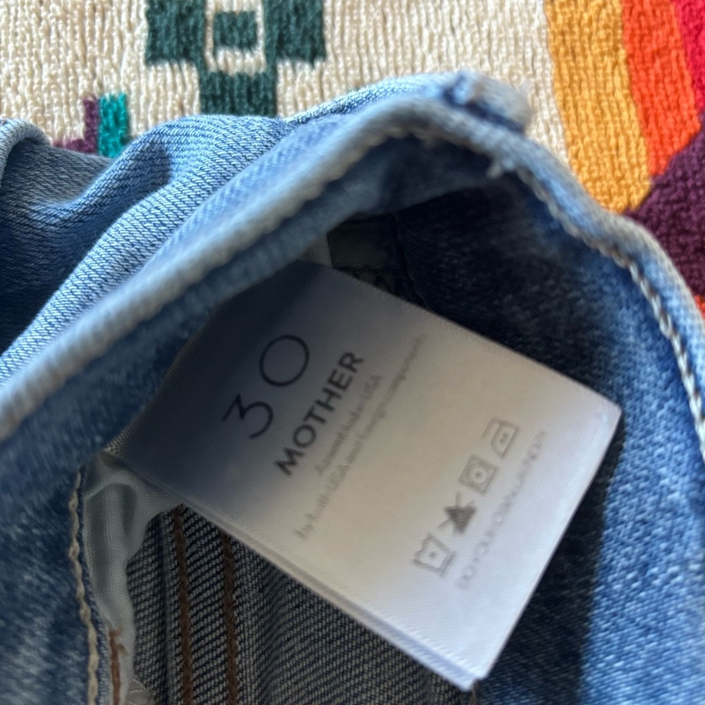 MOTHER Sky Blue Denim jeans, flare leg with split - Picture 3 of 12